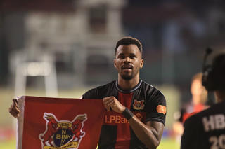 Ninh Bình bất bại sau 3 vòng đấu