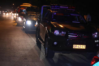 Những chuyến xe mang 'nhịp thở' Tổ quốc, lặng thầm sau đội hình diễu binh A80