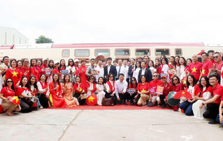 Bắc Ninh đón đoàn khách đầu tiên của tàu du lịch “Hà Nội 5 cửa ô”