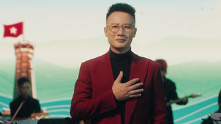 Ca sĩ Hoàng Bách hạnh phúc khi được tham gia Concert Quốc gia và Lễ diễu binh