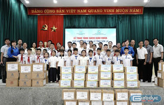 VEPIC trao tặng gần 13.000 cuốn sách, tiếp sức học sinh Sơn La trước thềm năm học mới