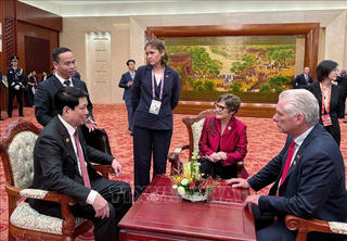 Chủ tịch nước Lương Cường gặp lãnh đạo các nước tại Lễ kỷ niệm chiến thắng phát-xít