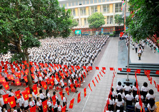 Trường tiểu học Dịch Vọng B cùng thiếu nhi Việt Nam vững bước tiến vào kỷ nguyên mới