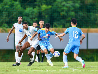 Đội tuyển Việt Nam chỉ có một trận thắng trong đợt tập trung tháng 9