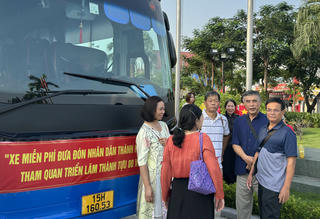 Những chuyến xe của lòng dân, miễn phí đưa đón người dân đất Cảng tham quan Triển lãm A80