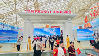 Duy trì chất lượng phục vụ Nhân dân đến ngày kết thúc Triển lãm thành tựu Đất nước