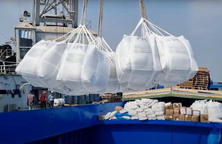 Thủ tướng chỉ đạo tăng cường các giải pháp thúc đẩy sản xuất, xuất khẩu, ổn định thị trường gạo