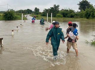 Đắk Lắk: Mưa lớn gây ngập úng, chia cắt cục bộ