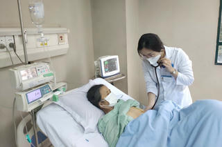 Trình tự, thủ tục hưởng trợ cấp ốm đau khi tham gia BHXH