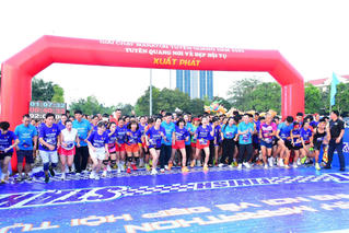 Giải chạy Marathon Tuyên Quang 2025 quy tụ gần 1.000 vận động viên