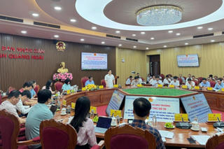 Tháo gỡ vướng mắc thủ tục hành chính về đất đai cho nhiều địa phương