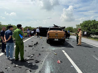 10 người bị thương sau va chạm liên hoàn trên cao tốc Ninh Bình - Cầu Giẽ