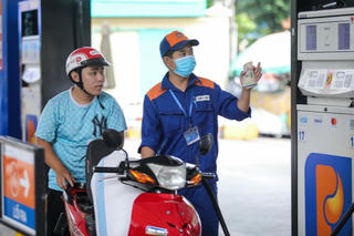 Ngày mai, giá xăng có thể tăng