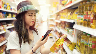 Pháp luật quốc tế về bảo vệ quyền lợi người tiêu dùng