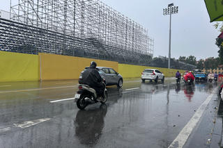 Thời tiết ngày 17/10: Mưa lớn kéo dài ở Trung Bộ