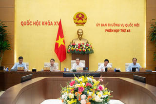 Tiếp tục thực hiện đổi mới tư duy xây dựng pháp luật
