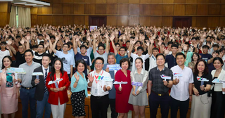 Gần 4.000 sinh viên đã tham gia Unitour 'A.I thực chiến', Đại học Bách Khoa bùng nổ đăng ký