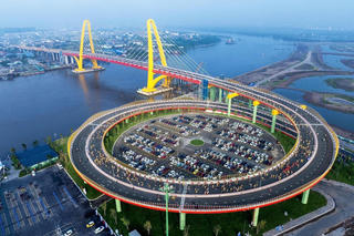 Hải Phòng khẳng định vị thế cực tăng trưởng năng động - Kỳ 1: Kỷ lục tăng trưởng GRDP hai con số trong 10 năm liên tiếp