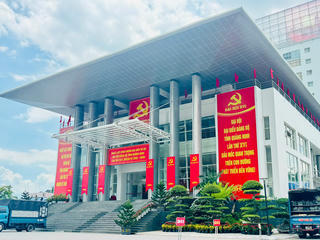 Quảng Ninh: Rực rỡ cờ hoa trước thềm Đại hội đại biểu Đảng bộ tỉnh lần thứ XVI