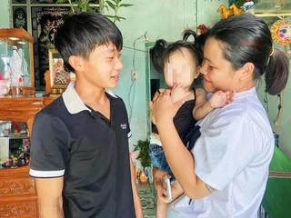 TAND Khánh Hòa miễn chấp hành án tù cho người chồng 'quan hệ' khi vợ chưa 16 tuổi
