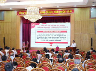 Đẩy mạnh tuyên truyền các nghị quyết quan trọng của Bộ Chính trị