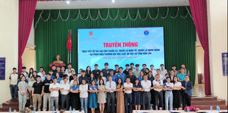 Truyền thông trực tiếp về tác hại của các loại thuốc lá tại Phân hiệu Trường Đại học Luật Hà Nội ở Đắk Lắk
