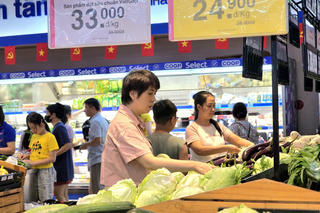Hơn 800 điểm bán Saigon Co.op trở thành 'kho dự trữ vệ tinh' tiếp sức miền Trung chống bão