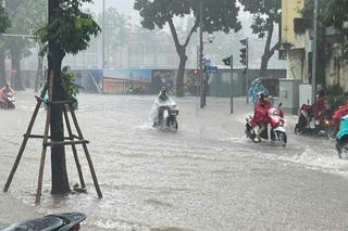 Mưa lớn ở Hà Nội và Bắc Bộ bao giờ giảm?