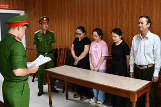 Khởi tố giám đốc và nhân viên một phòng khám quốc tế vì lừa dối khách hàng