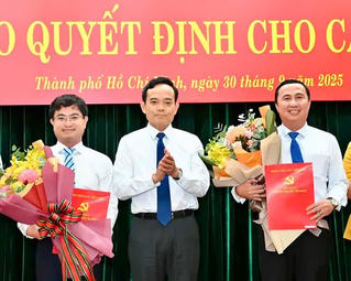 TPHCM bổ nhiệm tân Bí thư Đảng ủy đặc khu Côn Đảo nhiệm kỳ 2025 - 2030