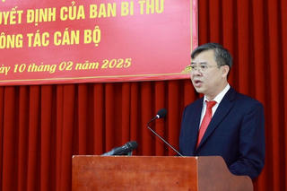 Ông Trương Cảnh Tuyên được giới thiệu để bầu làm Chủ tịch UBND TP.Cần Thơ