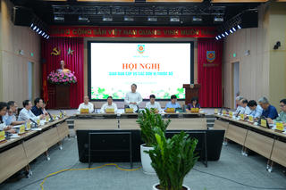 Bảo đảm tiến độ và chất lượng công tác góp ý, thẩm định các dự án, dự thảo luật