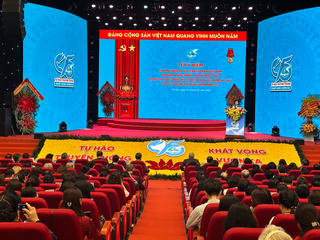 Phụ nữ Việt Nam thời đại mới nỗ lực góp phần xây dựng đất nước hùng cường và phát triển