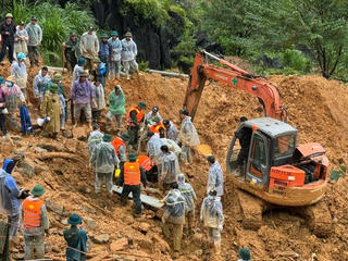 Tuyên Quang: Tìm thấy thi thể người phụ nữ bị vùi lấp trong vụ sạt lở ở xã Lũng Cú