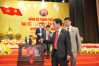 Quá trình công tác của Tân Bí thư Thành uỷ Huế Nguyễn Văn Phương