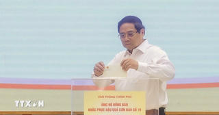 Thủ tướng và lãnh đạo Chính phủ ủng hộ đồng bào bị thiệt hại do bão lũ