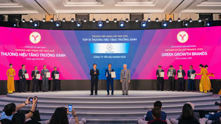 Yến sào Khánh Hòa được vinh danh trong Top 10 Thương hiệu Tăng trưởng Xanh năm 2025