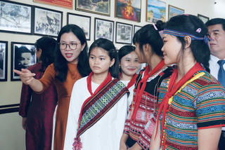 Đắk Lắk: Dâng hương nhân kỷ niệm 95 năm Ngày thành lập Chi bộ Cộng sản đầu tiên ở Phú Yên