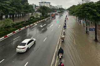 Thời tiết ngày 8/10: Mưa rào tiếp diễn ở Hà Nội và nhiều khu vực