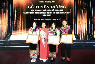 Nam sinh người Thái đạt 29 điểm, nguy cơ lỡ hẹn giảng đường đại học

 