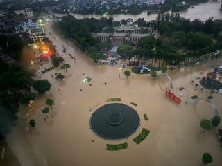 Dự kiến từ 3 – 7 ngày nữa nước mới rút hết tại trung tâm tỉnh Thái Nguyên