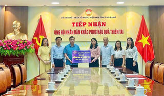 Quảng Ninh trao 15 tỷ đồng giúp Nhân dân miền núi phía Bắc khắc phục hậu quả thiên tai
