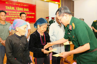 Từ cội nguồn Ba Tơ, LLVT Quân khu 5 lan tỏa nghĩa tình “Đền ơn đáp nghĩa”