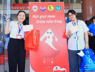 Đắk Lắk: Doanh nghiệp, trường học cùng lan tỏa yêu thương từ những giọt máu hồng