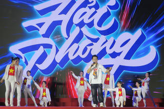 Tôn vinh những sáng tác xuất sắc trong Gala trao giải ca khúc kỷ niệm 70 năm Giải phóng Hải Phòng