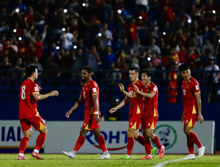 Hoạt động dồn dập của hai đội tuyển bóng đá trong tháng 11