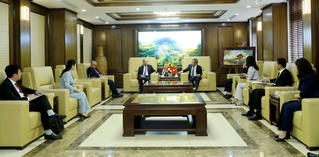 Quảng Ninh: Bí thư Tỉnh ủy tiếp Đại sứ đặc mệnh toàn quyền nước Cộng hoà Cuba