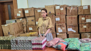 Bắt giam Ngân 98 về hành vi sản xuất, buôn bán hàng giả là thực phẩm