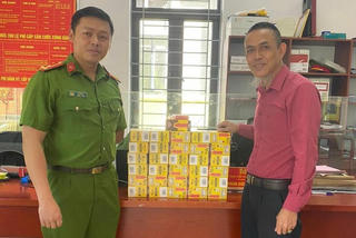 Tích cực triển khai Nghị quyết 173 của Quốc hội, tiếp nhận hàng trăm máy thuốc lá điện tử từ người dân