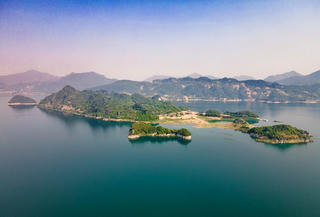 Bài 1: Hồ Hòa Bình - 'cực' tăng trưởng mới trên bản đồ du lịch Việt Nam, tại sao không?